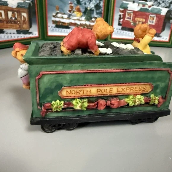VTG 1994 North Pole Express 5 Box Christmas Train Set Village First Edition - Picture 10 of 15